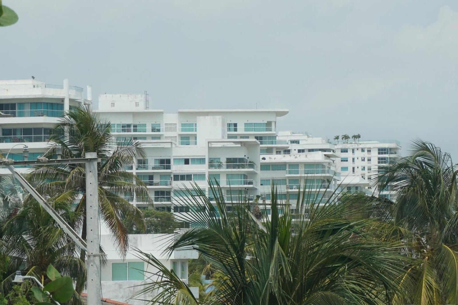 En - Sunset La Boquilla - El Mar A Un Paso Apartamento *